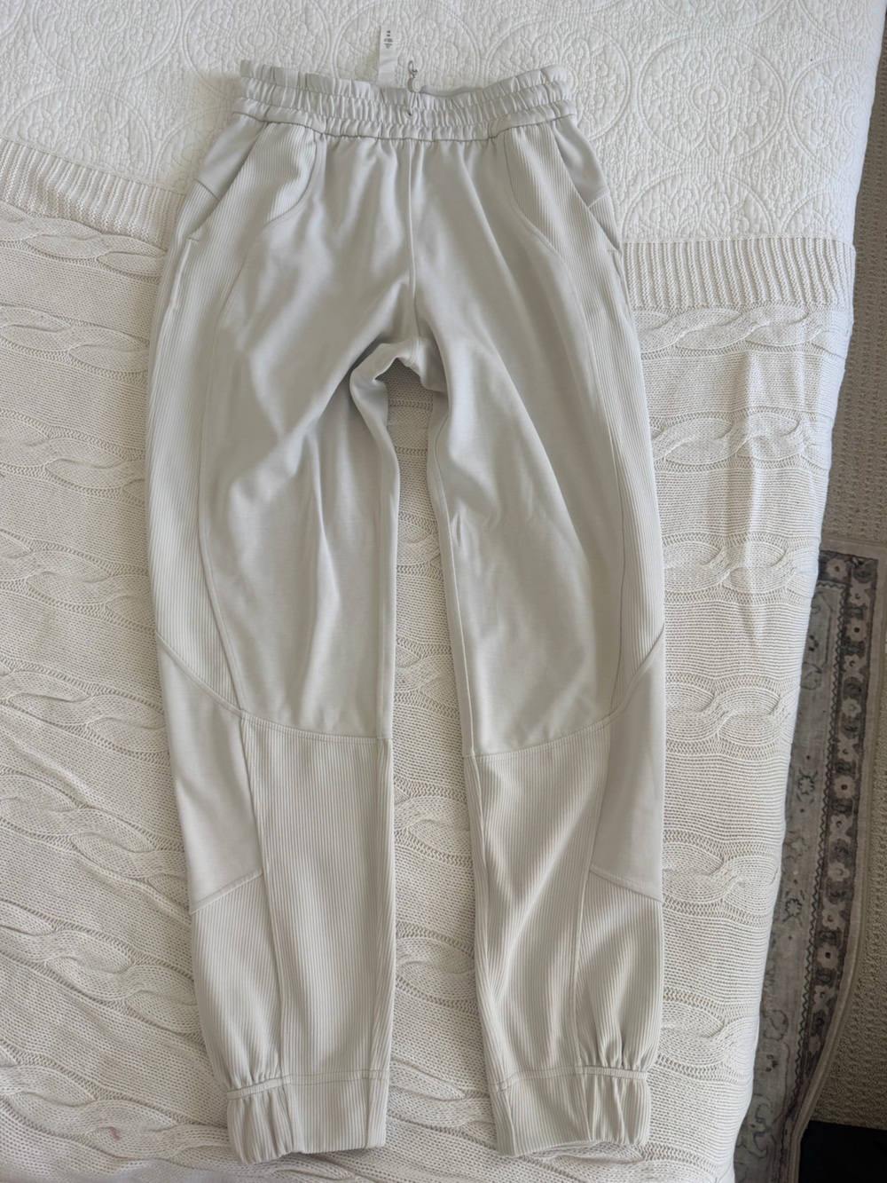 lululemon athletica Light Cream Softstreme women’s Joggers